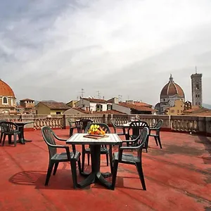 D'home Pensión Florencia